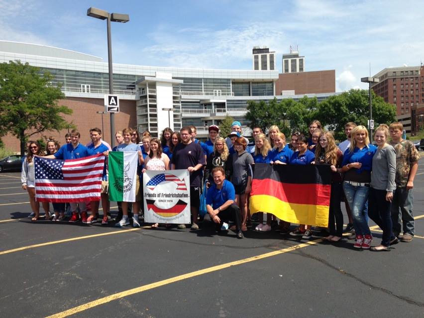 1185877_598522066836347_203152299_n[1]