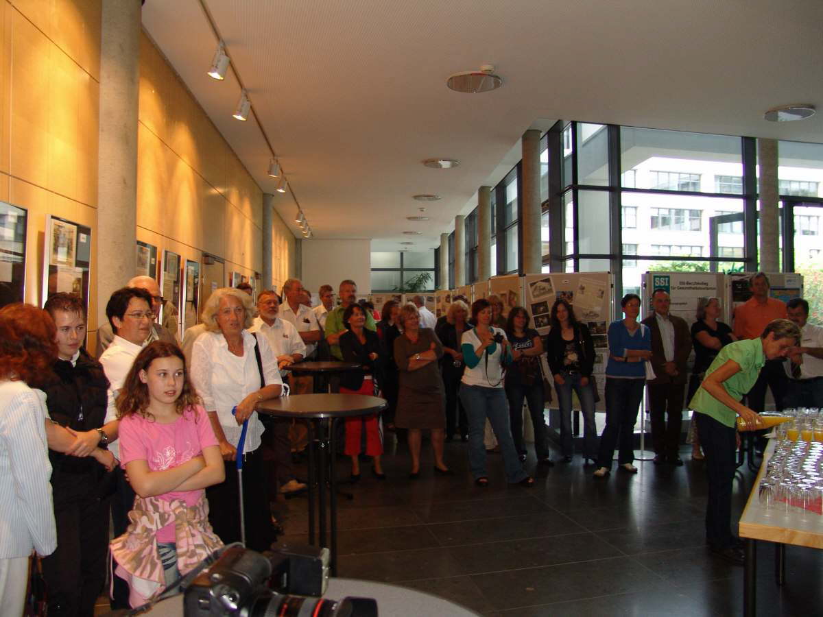 Ausstellungser�ffnung