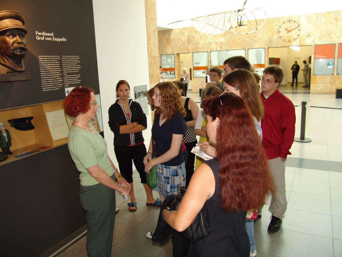 Im Museum Sch�ler 2008