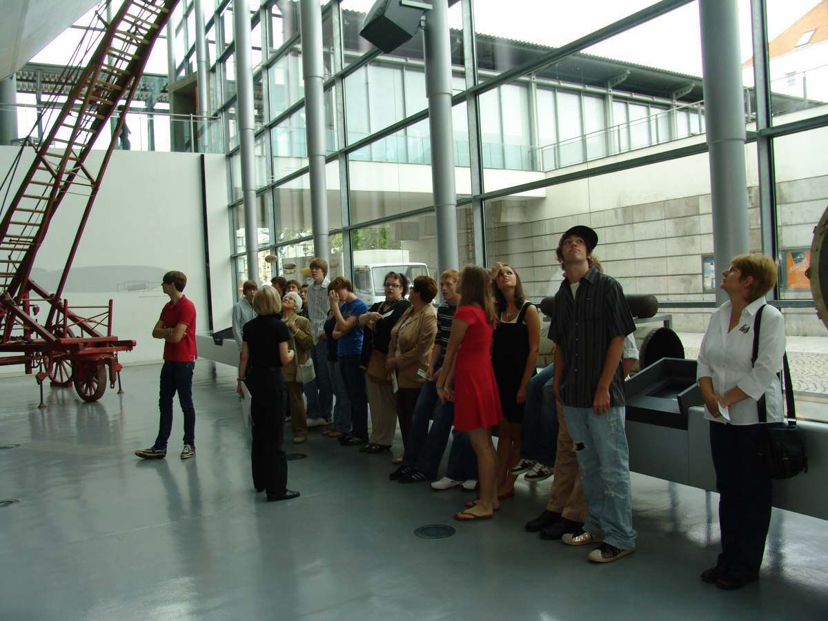 Im Museum Sch�ler 2008