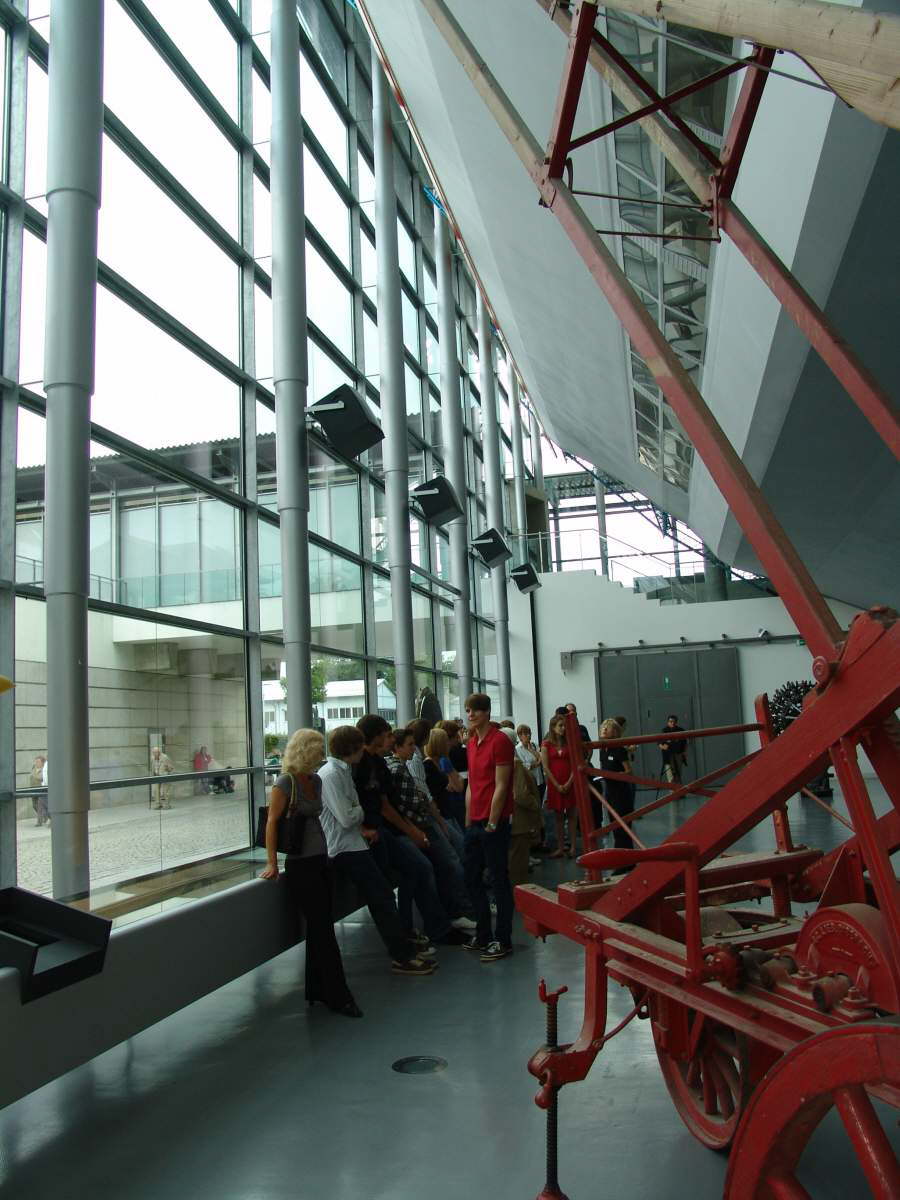 Im Museum Sch�ler 2008