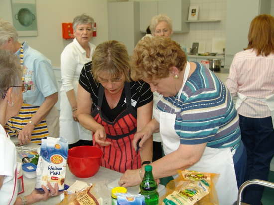 Schwaebischer Kochkurs bei der Volkshochschule FN