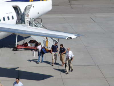 Ankunft in Friedrichshafen Airport 