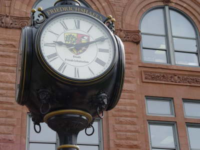 Sister City clock